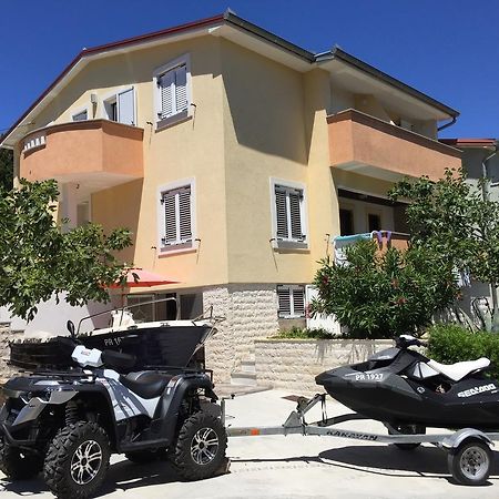 Apartments Prahovic Ždrelac 외부 사진
